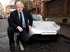 London Mayor test drives the Tesla Roadster