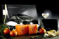Celebrate a super lightweight Christmas with Lamborghini! 