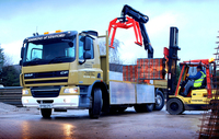 Low weight, rear-steer DAF works well in a tight spot 