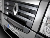Renault Magnum accessories now online