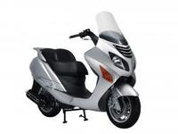 Hyosung moves into scooters with new 125 and 250 MS3