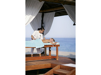 Discover the eternal sunshine of the United Arab Emirates Discover the eternal sunshine of the United Arab Emirates