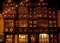 Embrace the chills of autumn with a ghostly weekend Embrace the chills of autumn with a ghostly weekend
