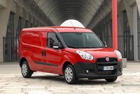 Fiat Doblo Cargo takes two top van awards