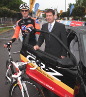 Nick Edwards, general manger from Hendy Honda with world champion cyclist Ed Clancy