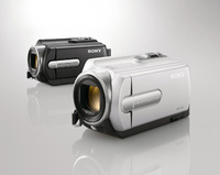 Sony Handycam DCR-SX15E and DCR-SR15E