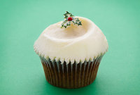 The Hummingbird Bakery sells its millionth cupcake of 2010