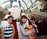 Santa arrives in Dubai