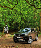 ‘Manliest Motor’ and Best Pick-Up awards for Volkswagen Amarok