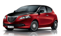 Chrysler launches new Ypsilon Black&Red