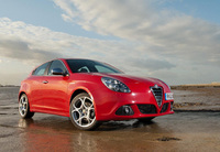 Alfa TCT semi-automatic transmission available in UK Giulietta range