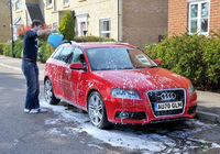 Roses key to effective car cleaning during hosepipe ban
