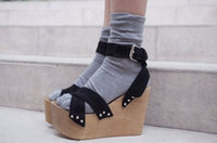 The Strappy Flatform