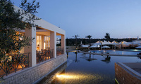Luxury resort in the Algarve offers relaxing post-summer break