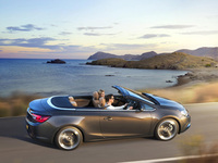 Vauxhall releases full pictures of Cascada