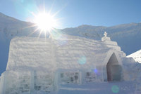 An ice adventure for families: Easter at the Ice Hotel, Romania