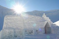 An ice adventure for families: Easter at the Ice Hotel, Romania