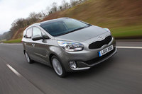 Kia Carens specification and pricing announced