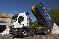 Impressive fuel returns and service secure more Renaults for Sheard Packaging