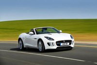 Jaguar curates unique line-up of sports cars for Wilton Classic Supercar