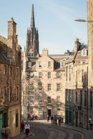 Savour the festive atmosphere and unique Christmas shopping in the Grassmarket