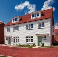 Take family living to new heights in Faversham