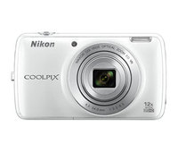 Shoot, get connected and share with the COOLPIX S810c