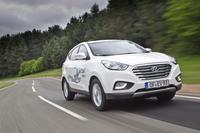 Hyundai Motor’s ix35 Fuel Cell undertakes record hydrogen-powered drive