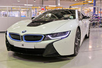 UK power behind revolutionary new BMW i8 plug-in hybrid sports car