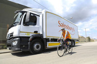 Sainsbury’s launches London lorry designed for cycle safety