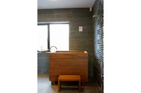 Japanese inspired bathing