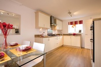 Show homes for family living on sale in Birchgrove 
