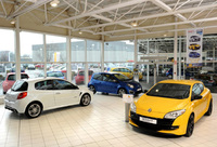 Renaultsport Specialist network appointed