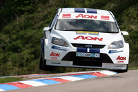 Auto Windscreens signs up as Team Aon sponsor in 2010 BTCC