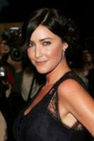 TV favourite Lisa Snowdon warns of bogus taxis