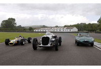 Pit lane pin-ups to set pulses racing at Goodwood Revival