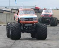 Thousands descend on Santa Pod Raceway for Marangoni USC