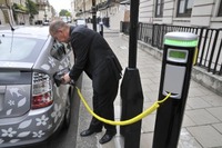 Innovative recharging station now ‘talks’ to electric cars