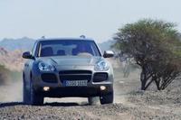 New Porsche Cayenne Turbo S New Porsche Cayenne Turbo S