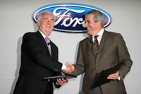 Ford and Romanian government sign landmark agreement
