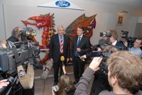 Business Secretary visits Ford's expanding engine plant