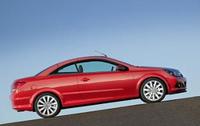 Astra TwinTop becomes the automatic choice Astra TwinTop becomes the automatic choice