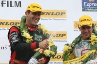 Vauxhall has BTCC title in its sights