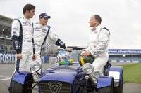 WilliamsF1 pair try out Caterham CSR 260 for size