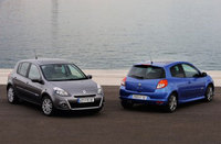 Renault steals the show in Geneva with seven world debuts