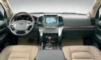 Toyota Land Cruiser V8