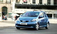Aygo cool with new Blue hue