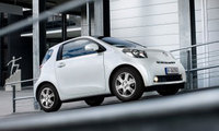 Toyota iQ: The centre take-off steering gear