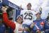 Loeb extends his lead as Elena becomes a record breaker