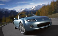 Special ‘Mazda MX-5 Niseko’ brightens winter gloom